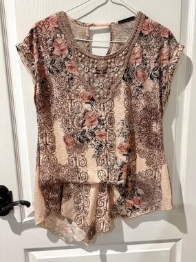 French Blue Short Sleeve Multicolor Paisley Floral Top with Beaded Neckline